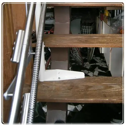 前鎮胡家樓梯升降椅