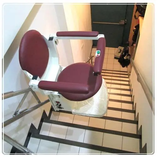 內湖林家樓梯升降椅