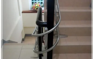 Yangmei Ye family stairlift