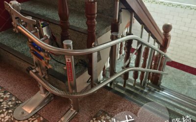 用心的禮物,讓媽媽上下樓再也不費力|卓蘭賴家的爬梯升降椅